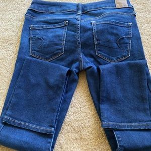 American Eagle stretch/dark jeans